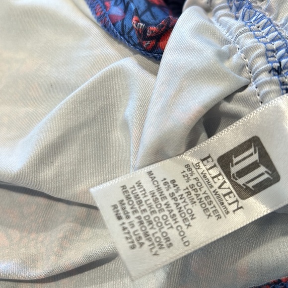 Eleven by V Williams XL Athletic Shirt Thumbholes Mesh Navy back Cinch Sides - Picture 8 of 9